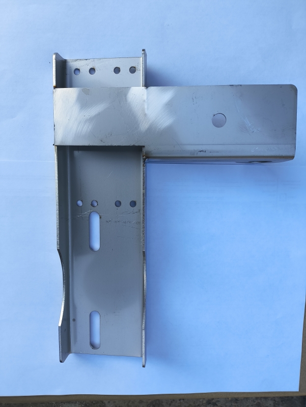 Кронштейн крепления датчика молока Левый