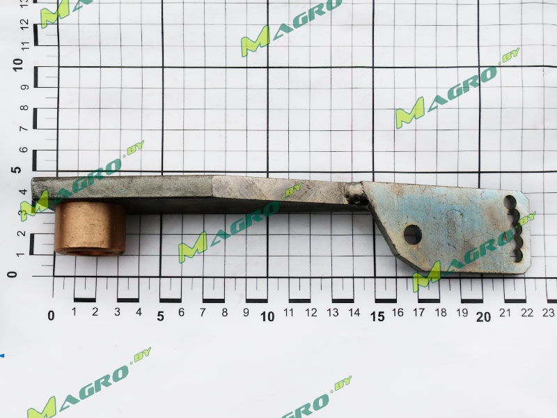 Кронштейн правый AC819961, аналог, Украина