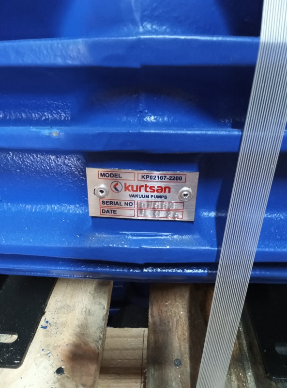 Насос вакуумный Куртсан 2200л (KP 02107-2200)