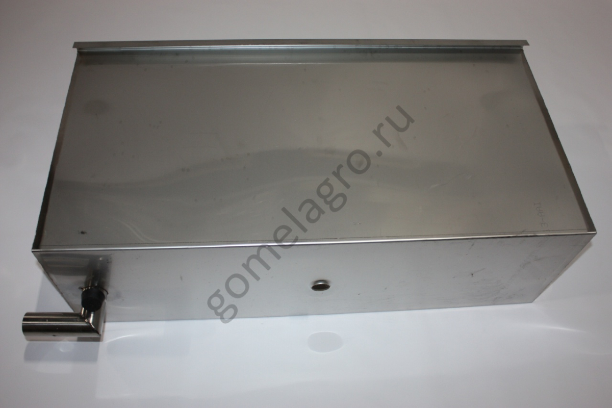 Бак АДС 04А.00.000 с пробкой (150л.) Бак АДС 04А.00.000 с пробкой (150л.)