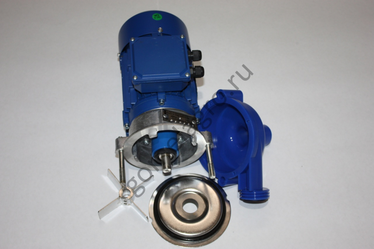 Насос молочный универсальный НМУ-6Г с нержавеющей тарелкой, 4-х лопастной крыльчаткой Насос молочный универсальный НМУ-6Г с нержавеющей тарелкой, 4-х лопастной крыльчаткой