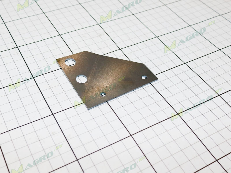 Кронштейн чистика лев. NC 7458 (20043490), аналог, Венгрия