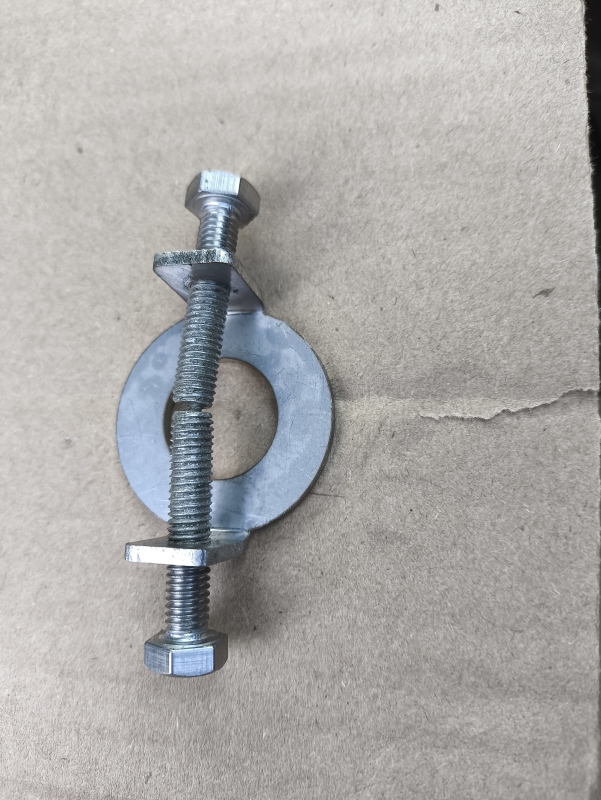 Кронштейн крепления датчика молока Левый