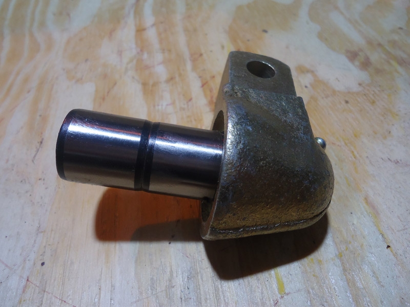 Опора (правая) 1.300.134 (КПС-4-0510030-01) без втулки