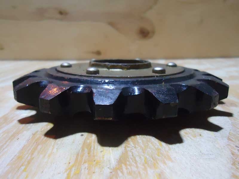 Звездочка ведомая пластиковая в сборе 1.321.457 (КПС-4-0510060), аналог, Венгрия