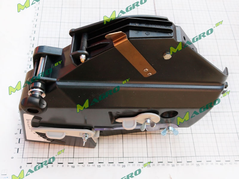 Крышка высевающего аппарата (в сборе) AC819258, оригинал