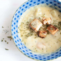 Манный пудинг с голубикой