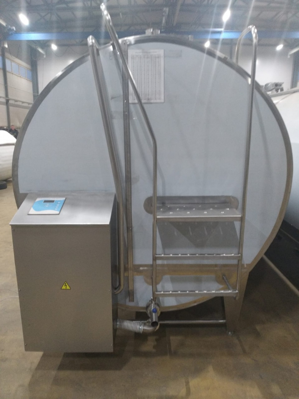 Охладитель молока закрытого типа ОМЗТ 8000