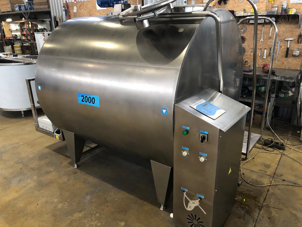 Охладитель молока закрытого типа ОМЗТ 2000