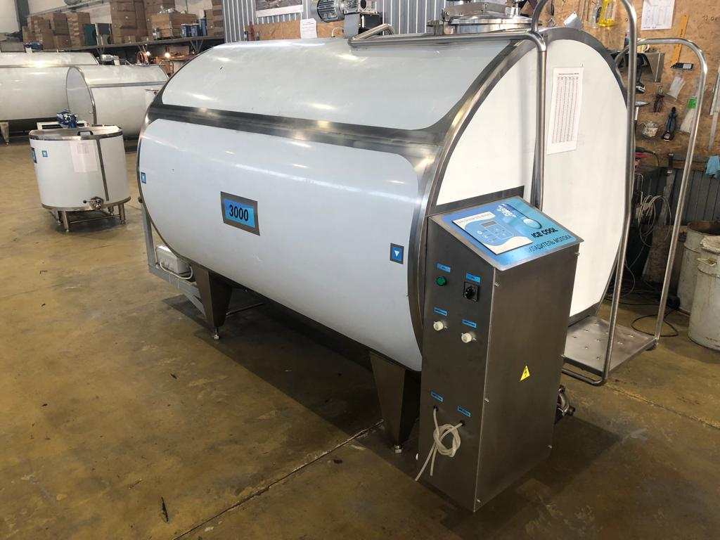 Охладитель молока закрытого типа ОМЗТ 3000