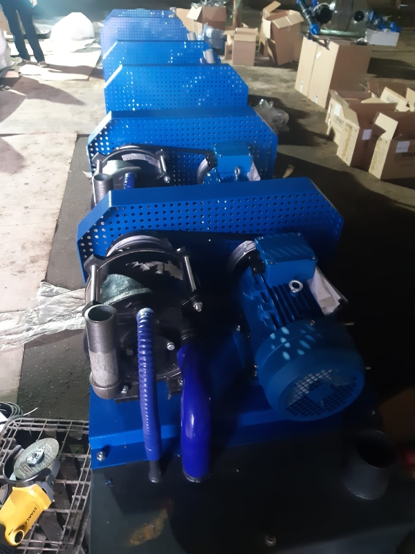 Установка вакуумная УВВ-70-2