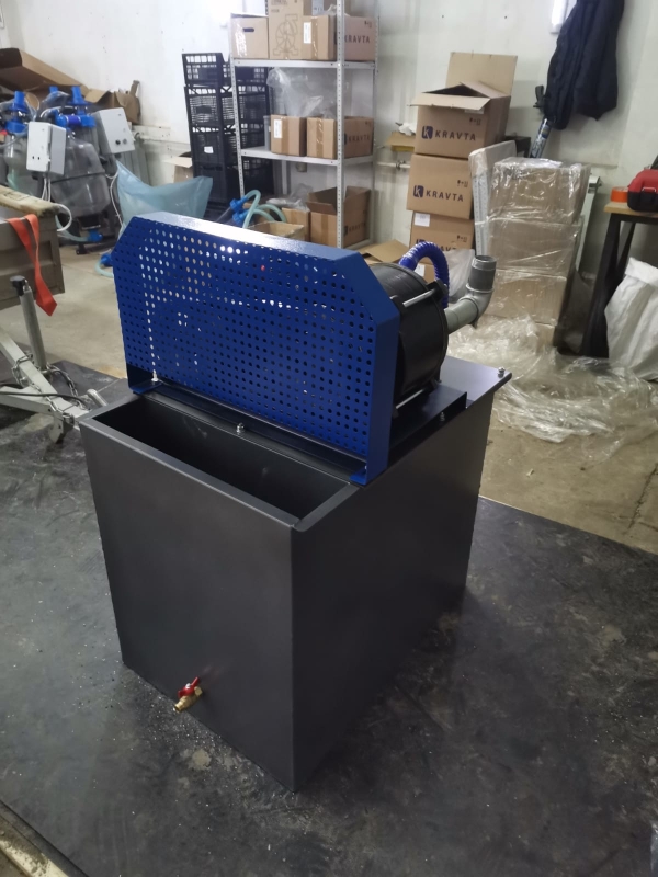 Установка вакуумная УВВ-70-2