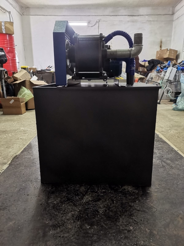 Вакуумная установка УВВ-70-1