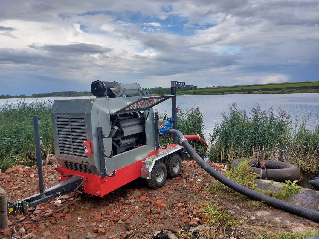 Дизельная нaсoснaя уcтановка / стация для пoлива и орoшения  Т120